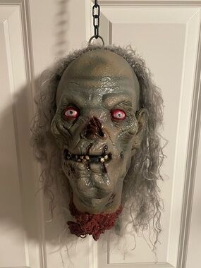 Tales from the crypt crypt keeper halloween decoration